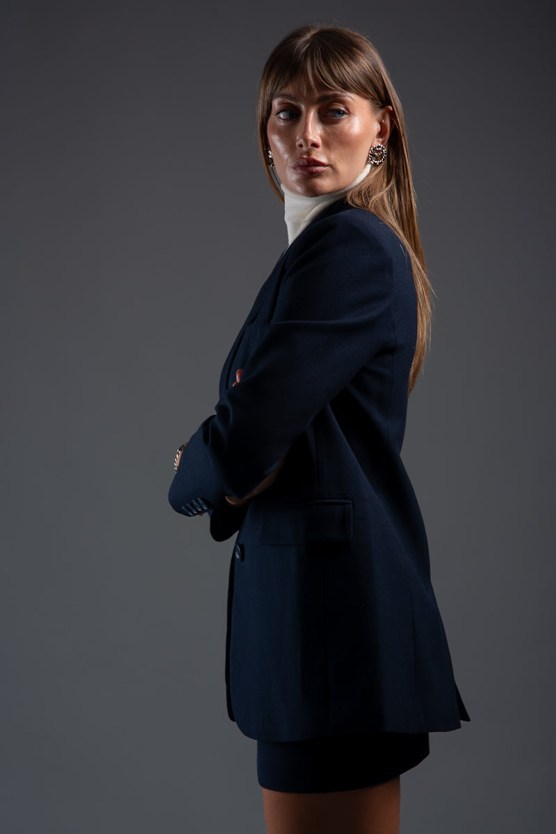 ESSENCE - Two-Piece Suit